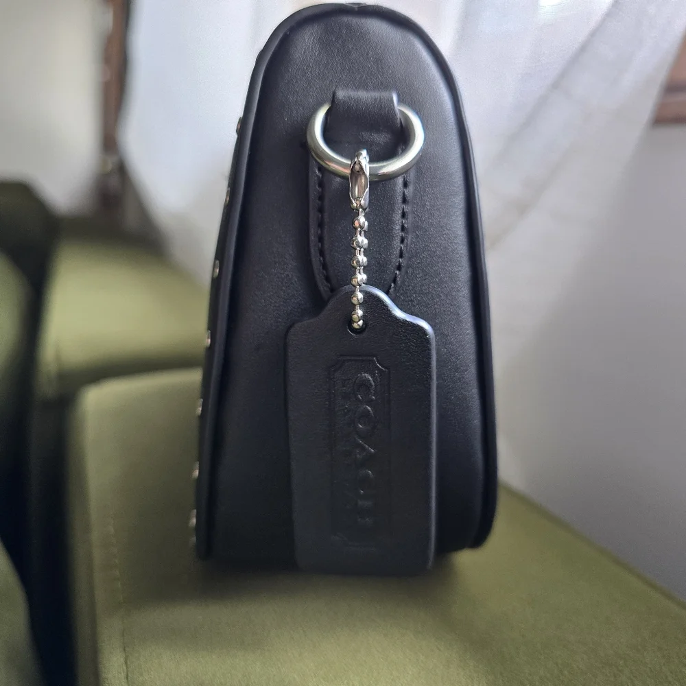 Coach Swinger with Rivets - Picture 4 of 9